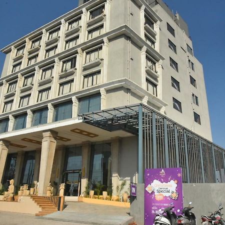 Hotel Accord Premier Raigarh Экстерьер фото